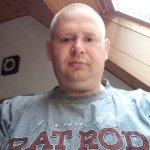 Michael Pfau Single aus Karben